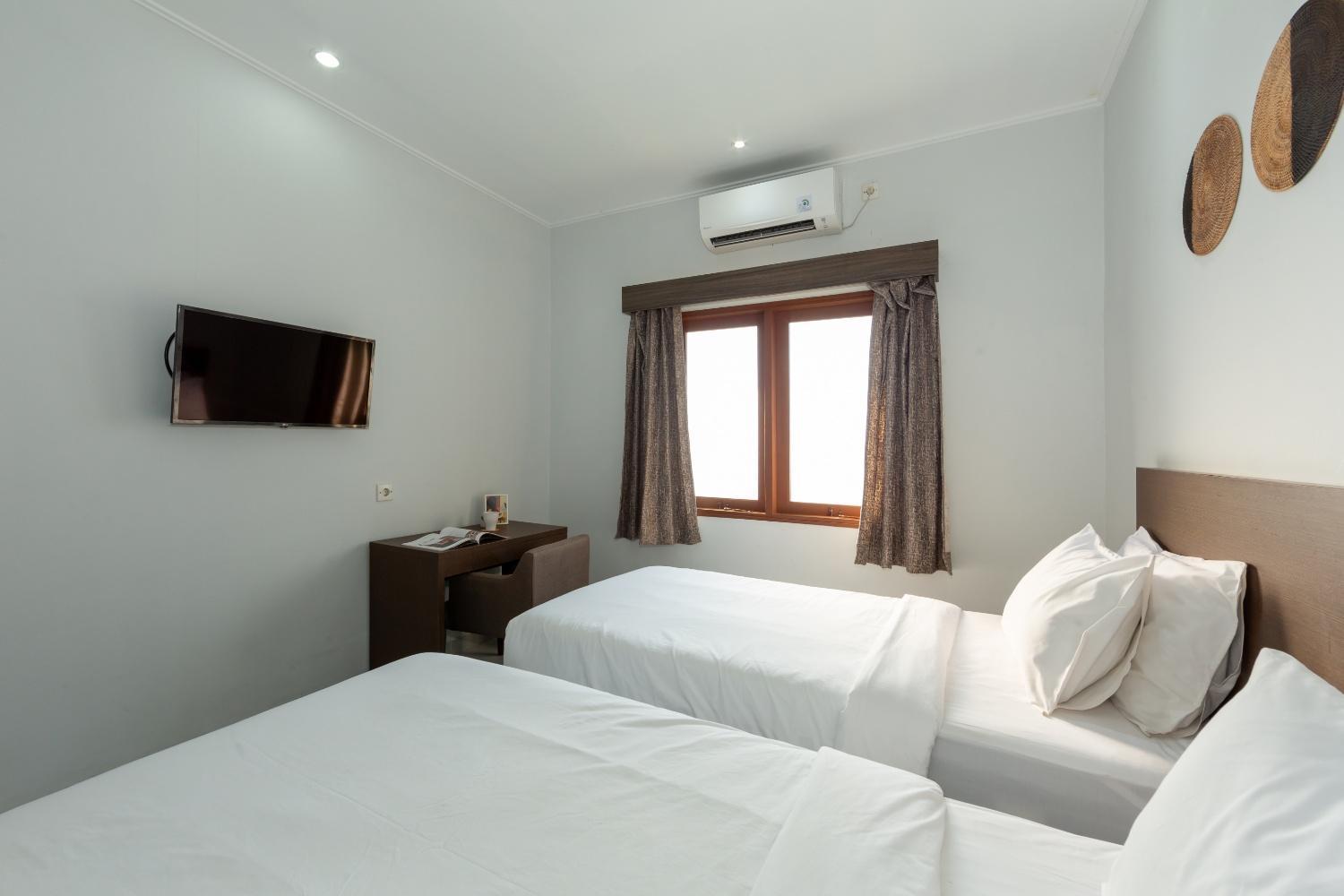 Cove Matahari Guesthouse Sunset 勒吉安 外观 照片