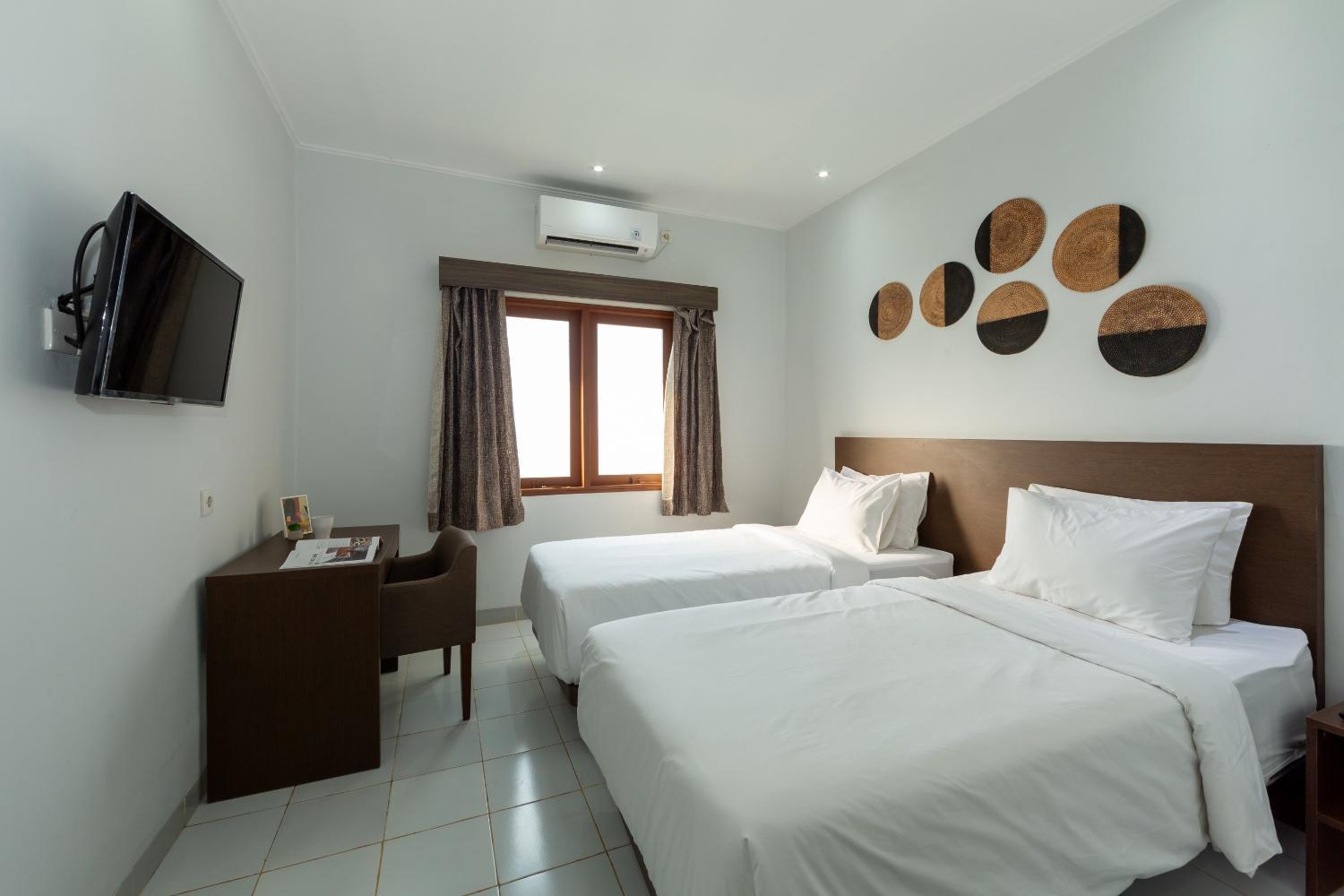 Cove Matahari Guesthouse Sunset 勒吉安 外观 照片